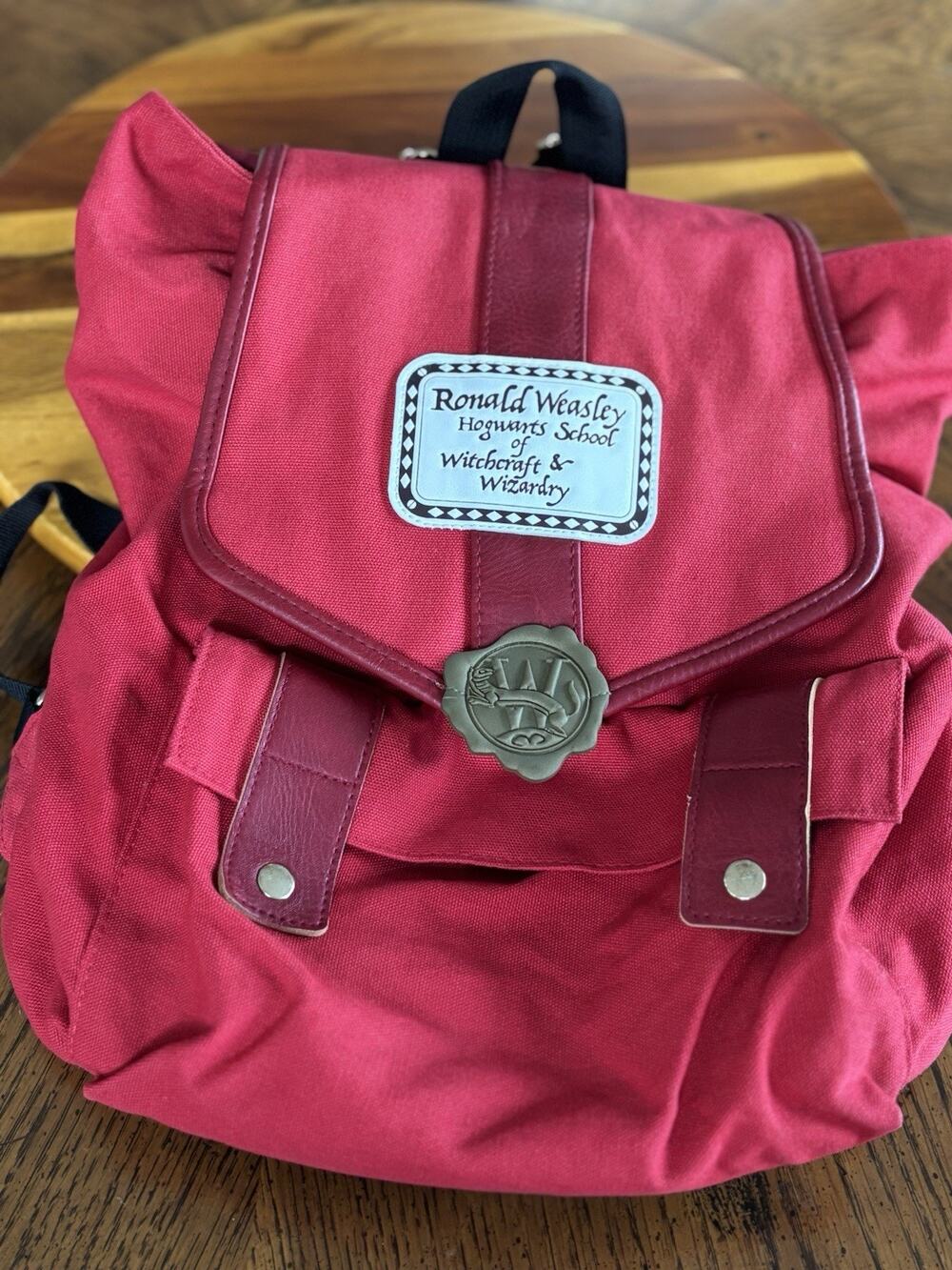 Warner Bros. Harry Potter Ronald Weasley Howler Hogwarts Red Backpack, Fantasy